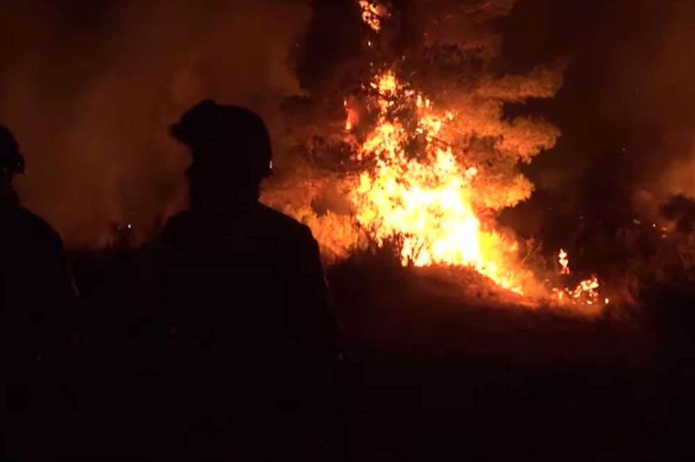 STRAVIČAN POŽAR ZAHVATIO HOTEL U ČUVENOM LETOVALIŠTU: 600 ljudi evakuisano, ima i POVREĐENIH!
