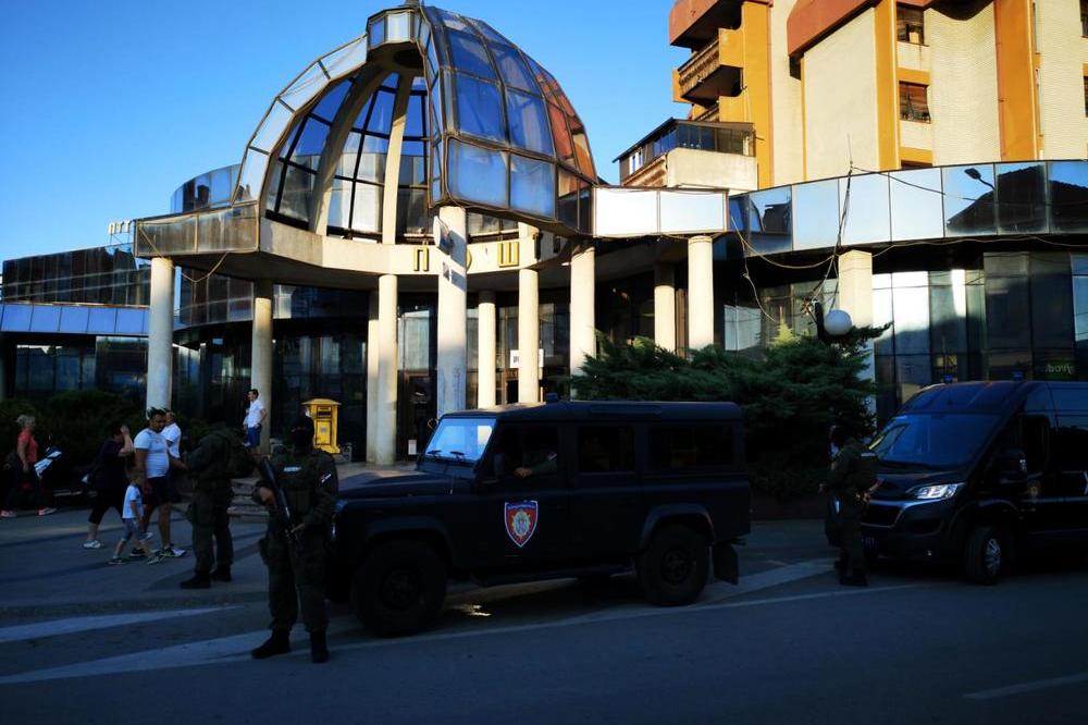 CELE PORODICE MOGU DA SE ZARAZE! Ovaj grad u Srbiji preti da postane NAJVEĆE ŽARIŠTE KORONE