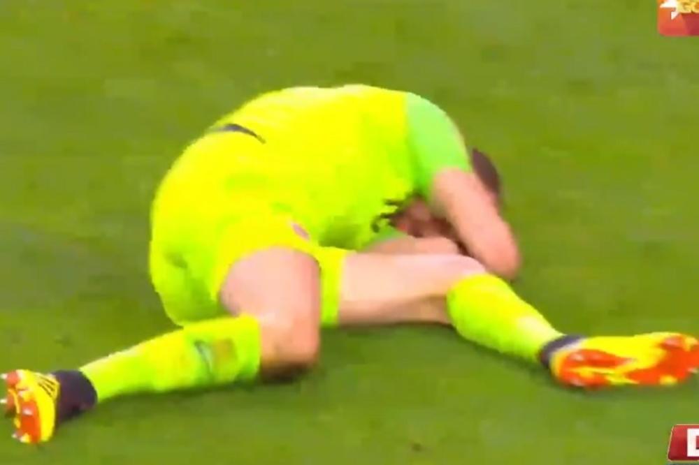 MOMENAT KAD SU DELIJE ZANEMELE: Milan Borjan dobio težak udarac u glavu na Gold kupu - od sopstvenog igrača!
