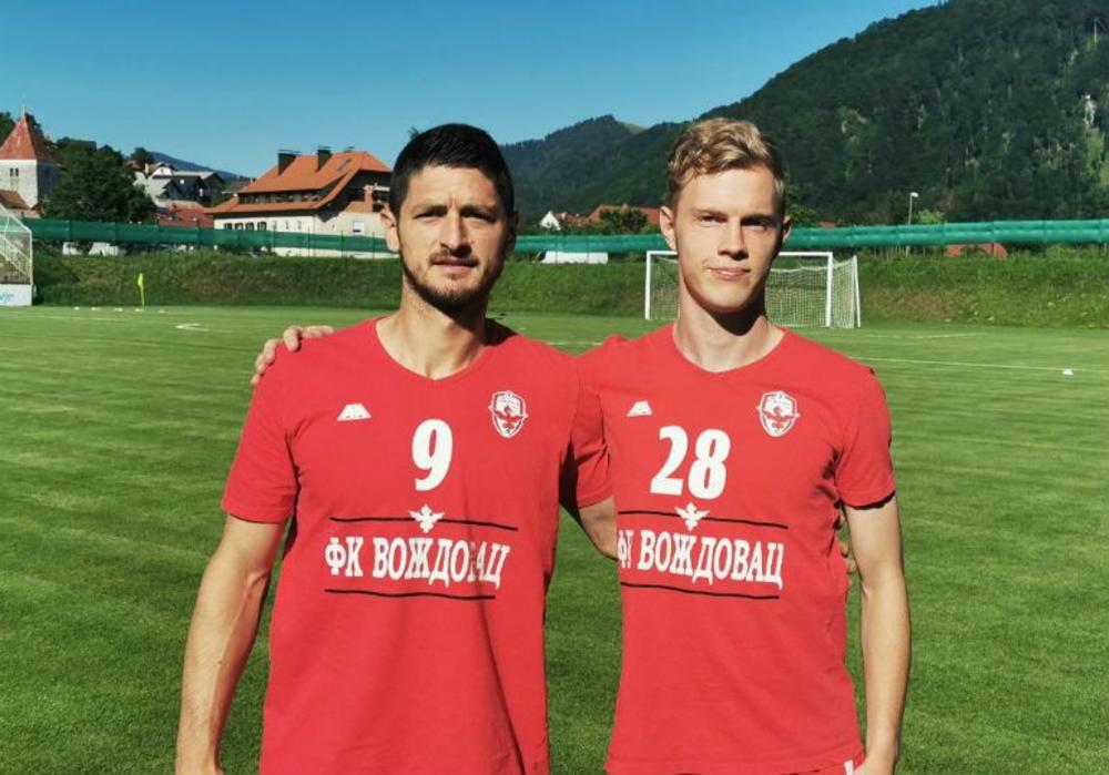 Miloš Stojčev (levo)  