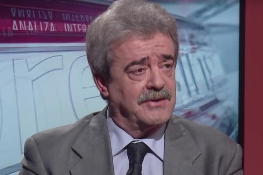 VUČIĆ IZJAVIO SAUČEŠĆE PORODICI MOMIRA BULATOVIĆA: Dosledno je sprovodio politiku zajedništva Srbije i Crne Gore!