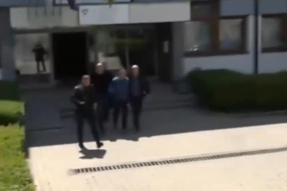 SRBIMA S KOSOVA PRODUŽEN PRITVOR! Ima li za njih pravde?