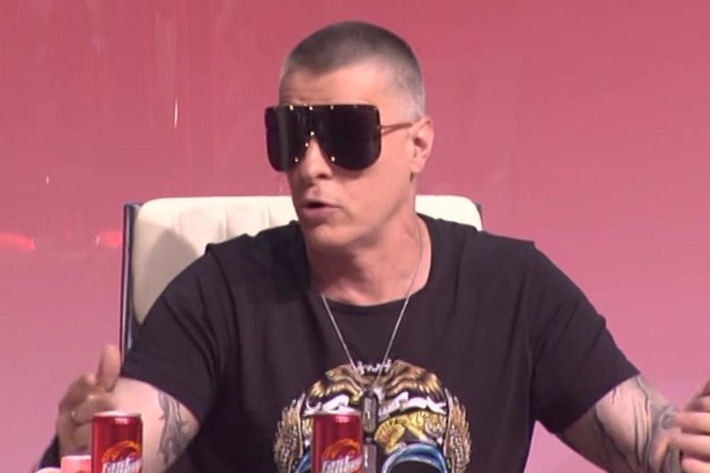 ĐORĐE DAVID POBESNEO ZBOG SUROVOG ŽIRIJA, otrčao na binu i počeo da plače! Nije mogao da izdrži!