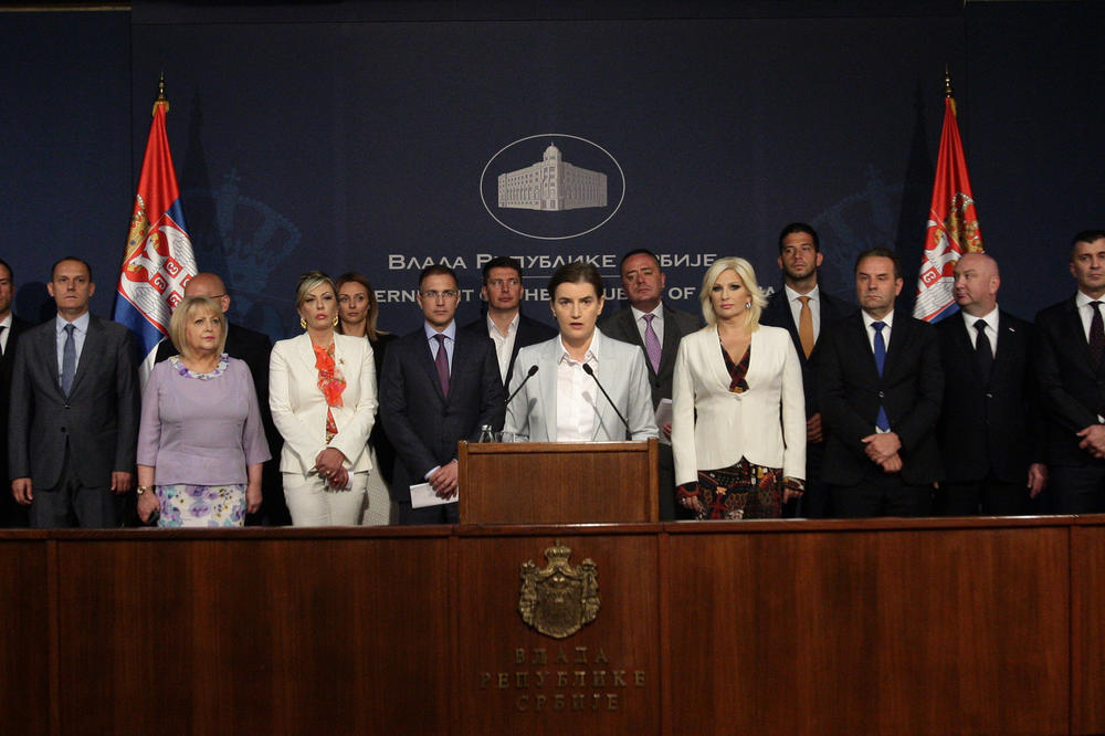 MINISTAR U VLADI SRBIJE U SAMOIZOLACIJI ZBOG KORONE: On je pripadnik TROSTRUKO RIZIČNE GRUPE