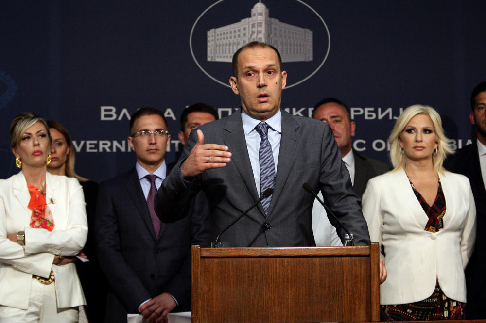 UVEDENE JOŠ RIGOROZNIJE MERE U SRBIJI: Policijski čas vikendom počinje od 15h, samoizolacija 28 dana!