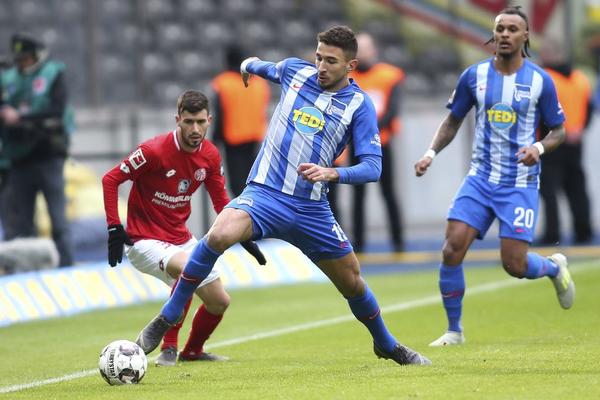 LIVERPUL PRECRTAO GRUJIĆA! Srbin na raskrsnici karijere, velika dilema za bivšeg igrača Crvene zvezde!