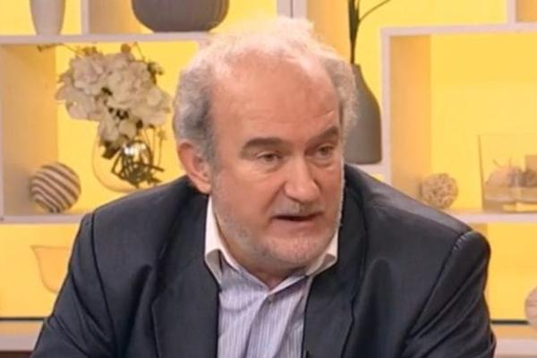 OVAJ ČOVEK ZAMENIĆE RODOLJUBA ŠABIĆA: Marinković novi kandidat za poverenika