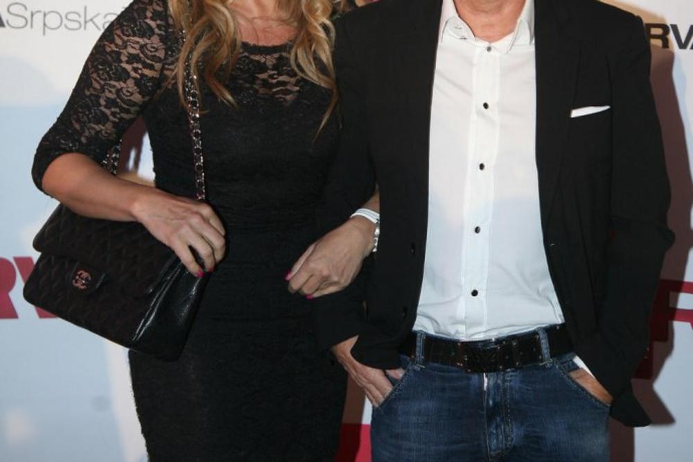 DECU SAŠE POPOVIĆA, DANIJELA I ALEKSANDRU NIKADA NISMO VIDELI U JAVNOSTI: Evo kako IZGLEDAJU! (FOTO)