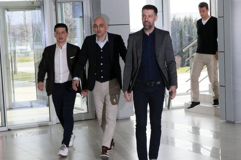 ŠOK: Mladen Krstajić je povukao RADIKALAN POTEZ u svojoj karijeri!