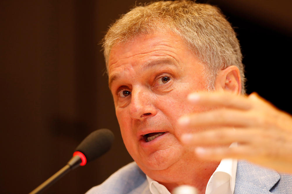 Ljubiša Tumbaković 