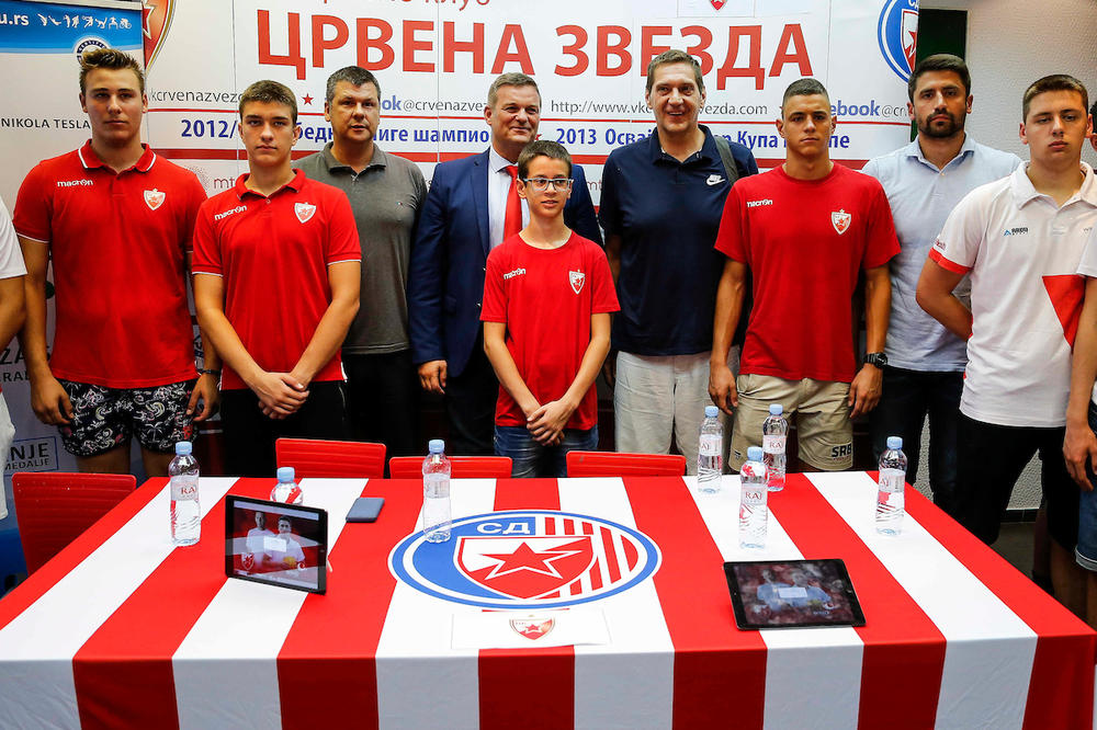 I SA ZVEZDOM SAM PISAO ISTORIJU: Doneo sam prvu titulu i pobedu nad Partizanom! Znam da će biti nezadovoljnih!