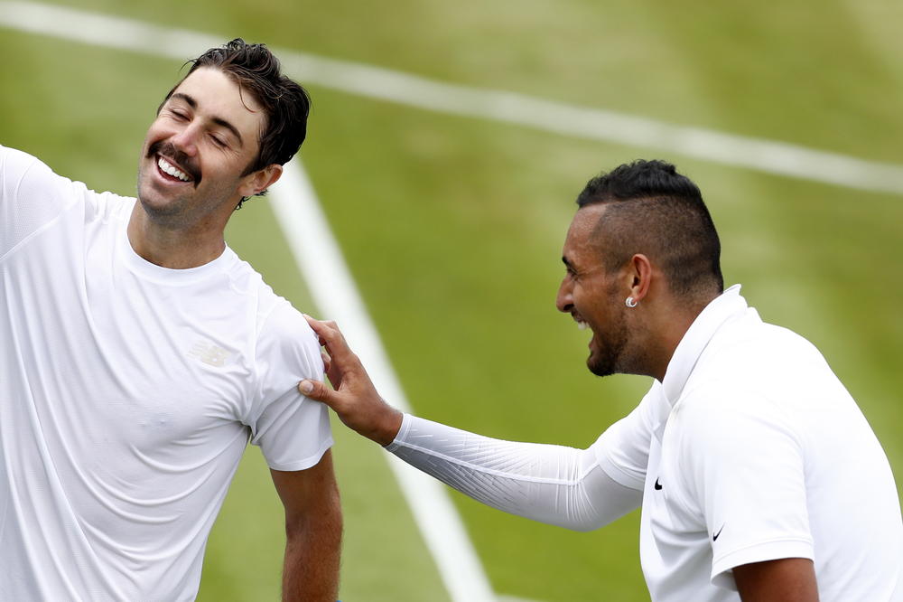 OMRAŽENI KIRJOS POBEDIO LIKA SA HIT BRKOVIMA: Nik se ponovo blesavio, valjao po travi, kukao i glumio ludilo!