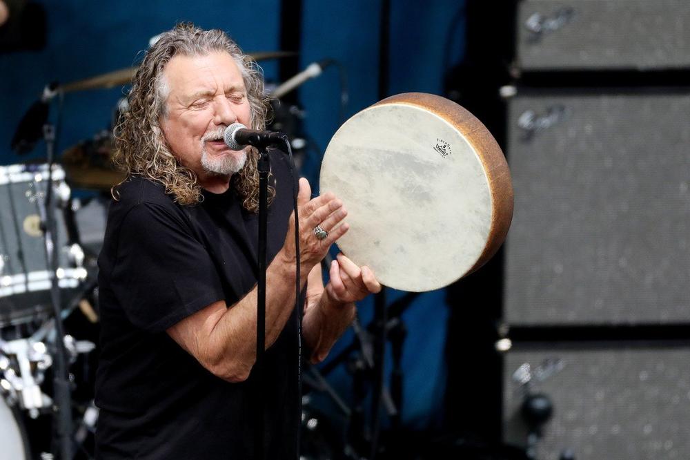 ROBERT PLANT otpevao Zeppelinov klasik IMMIGRANT SONG prvi put posle 23 godine (VIDEO)