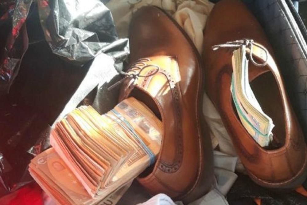 PRIJAVILI SU DA KOD SEBE IMAJU SAMO 10.000 EVRA! Kad su im carinici virnuli u cipele ZAVRTELO IM SE U GLAVI