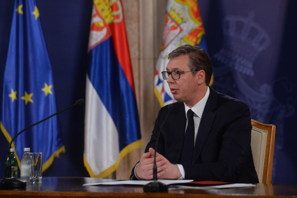 ALEKSANDAR VUČIĆ PRAVI SNS U CRNOJ GORI? Ovo je prava istina o NAPREDNJACIMA u Podgorici