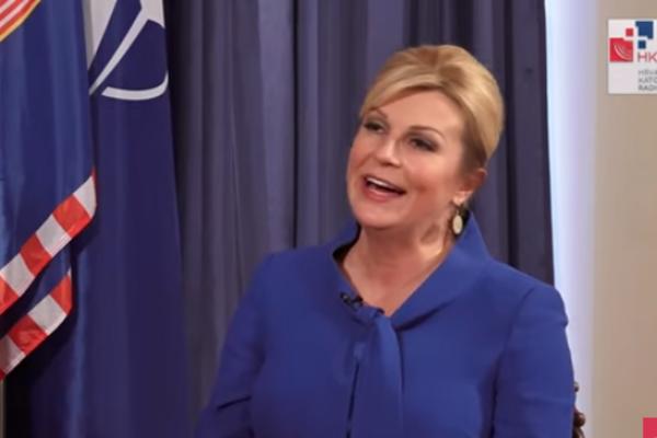 RASPEVANA KOLINDA! Hrvatska predsednica zapevala KRIST NA ŽALU, ovo MORATE DA ČUJETE (VDEO)