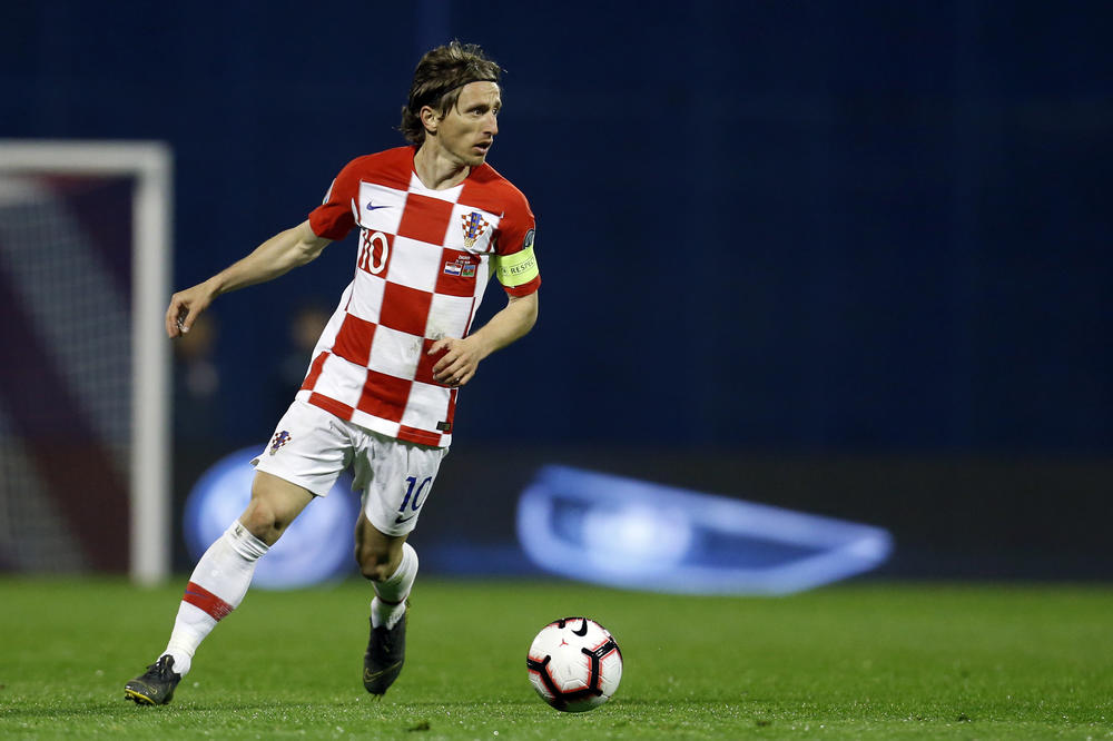 LUDNICA U KVALIFIKACIJAMA: Hrvati zgazili Mađare, Makedonci blizu EURO-a, Holanđani se jedva spasili!