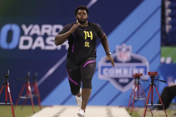 IGRAČU MAJAMIJA AMPUTIRANA RUKA: Jeziva nesreća u SAD, lekari mu se bore za život!