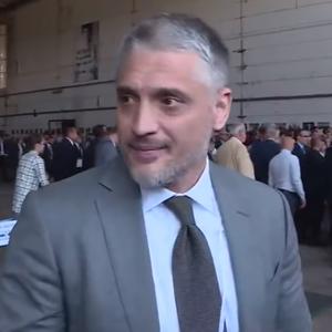 Čeda prvi put progovorio o odnosu sa prijateljem s kojim živi, a ovaj pokazao poruke: Kako je ovo moguće?