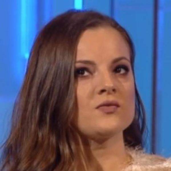 ŠTA TRAŽIŠ OVDE MAJMUNE! DRAMA U TOKU POLICIJSKOG ČASA U PEVAČICINOJ ULICI: O snimku Slavice Ćukteraš svi bruje!