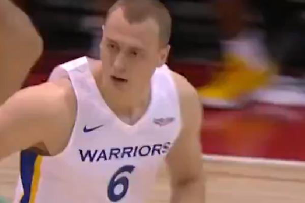 SRBIJA IMA NBA IGRAČA OD 18 GODINA!!! Alen Smailagić potpisao ugovor sa GOLDEN STEJT VORIORSIMA! (VIDEO)