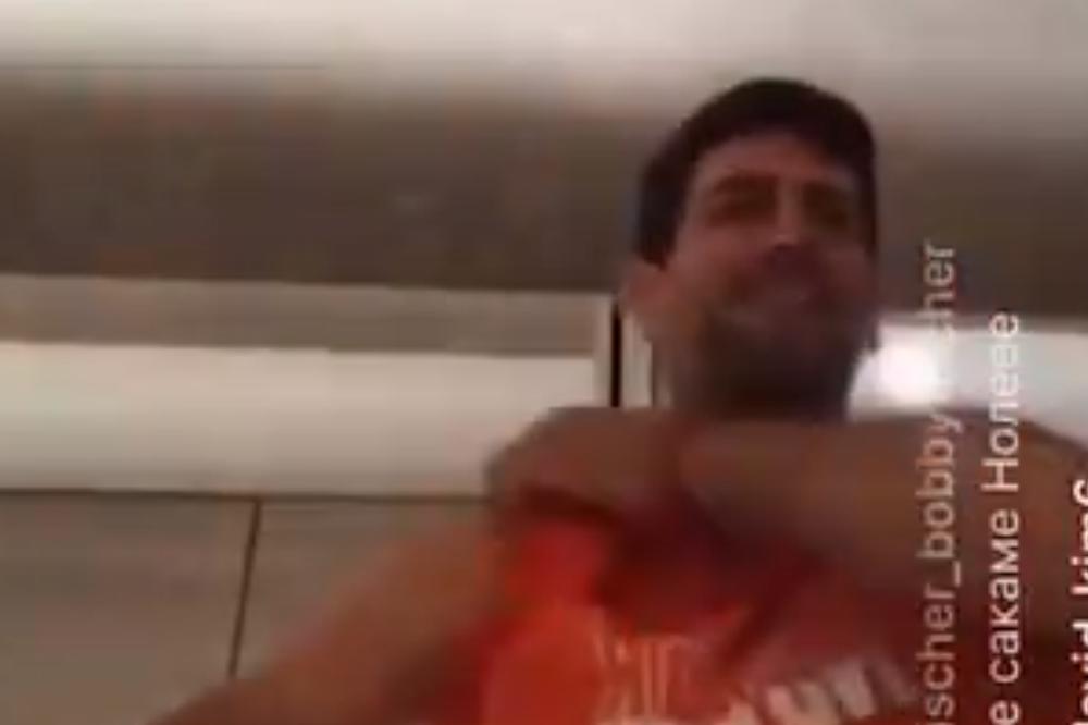 ĐOKOVIĆ UPAO U TRANS: Napravio žurku u stanu pa zapevao 200 na sat!