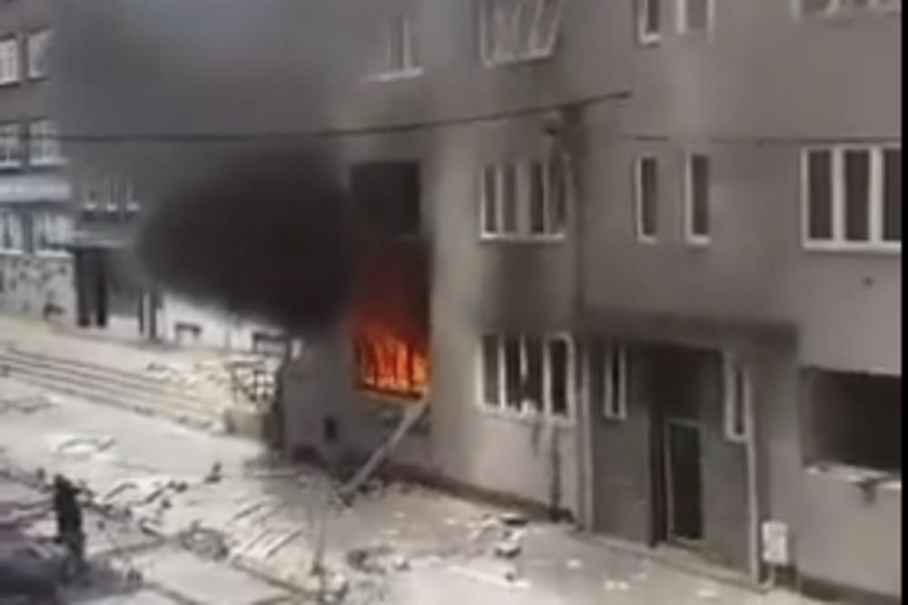 MAJKA I DVOJE DECE OSTALI MRTVI NA MESTU NAKON EKSPLOZIJE GASA: Četvoro ljudi je hospitalizovano (VIDEO)