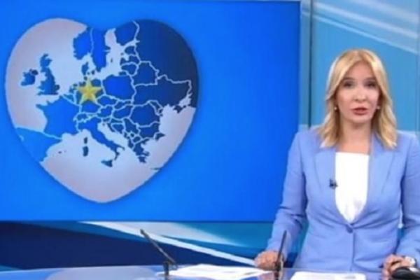 TOKOM EMITOVANJA DNEVNIKA 2 DESIO SE SKANDAL: Voditeljka je čitala vesti, a u pozadini neoprostiva GREŠKA!