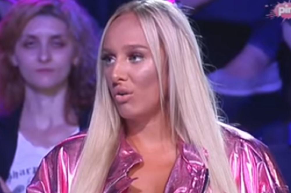 LUNA SE HVALI DA SU NJENE PESME AUTOBIOGRAFSKE, A OVO JE ISTINA: Ova pevačica je trebala da ih SNIMI, ali je ODBILA