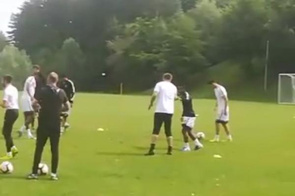 NE TREBA IM ŠPIC, KAD JE SAVO TU: Šou Miloševića, Sume i Stojkovića na treningu Partizana! Žoga bonito u Sloveniji!