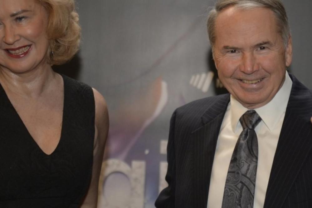 MONTGOMERI ZAVODIO ĆERKE GENERALA JNA O TROŠKU AMERIČKE AMBASADE: Bahanalije bivšeg ambasadora SAD u Srbiji