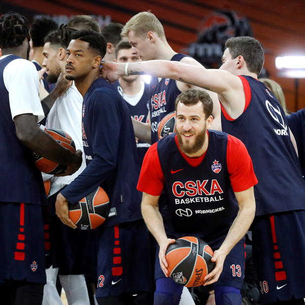 IMAMO NAJTRAŽENIJEG IGRAČA U EVROPI: Šampion Evrolige ostao bez stuba ekipe!