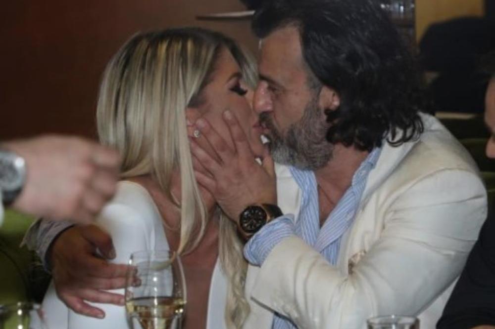 ACA LUKAS SE ŽENI PO ČETVRTI PUT?! Kupio NAJSKUPLJI PRSTEN u zlatari, pa se posvađao S VERENICOM!