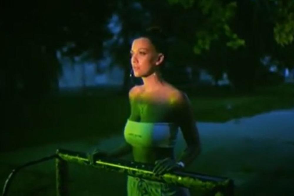 KIJA KOCKAR NOVIM SPOTOM I PESMOM ŠALJE BRUTALNU PORUKU SLOBI: Više nemaš NIJEDNU!