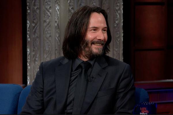 KIJANU RIVS JE SRBIN?! Pogledajte samo ovaj detalj na svim njegovim fotkama! (FOTO)