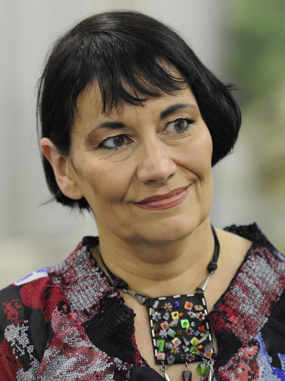 Ana Ristovic ANA RISTOVIĆ: Poezija je umetnički medij koji će uvek biti savremen i ...