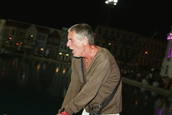 OVO SE DEŠAVALO IZA KULISA U ZADRUZI: Mitrović je na početku žurke imao jednu ZABRANU, a Lepi Mića ju je prekršio!