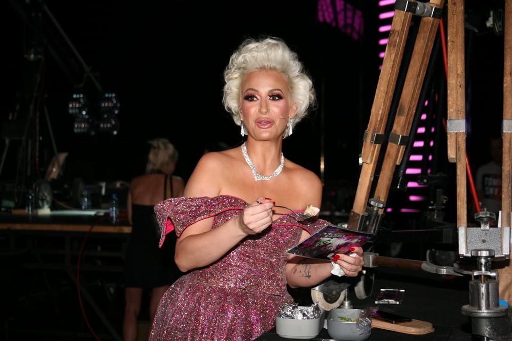 DUŠICA JAKOVLJEVIĆ SE UPRAVO OBRATILA NACIJI! Poruka je vrlo VAŽNO, tiče se PRAZNIKA! (FOTO)