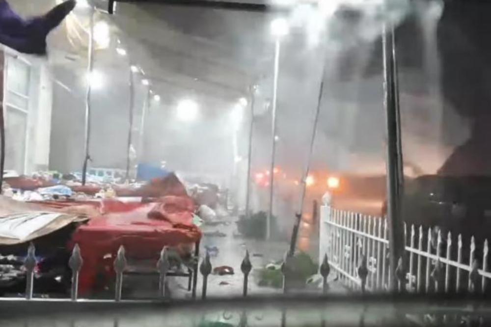 NOVI SNIMAK UŽASA U GRČKOJ! URAGAN u Kalikratiji NOSI SVE PRED SOBOM! (VIDEO)