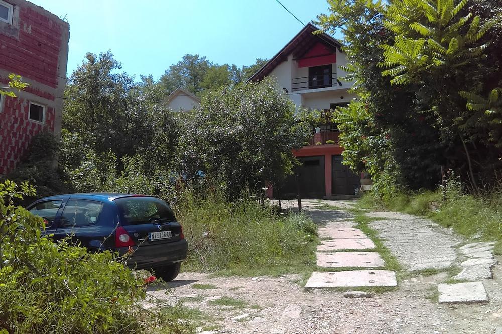 BOBAN JE SEBI PUCAO U GLAVU JER MU NEDOSTAJU DECA: Užasni detalji pucnjave KOD NIŠA