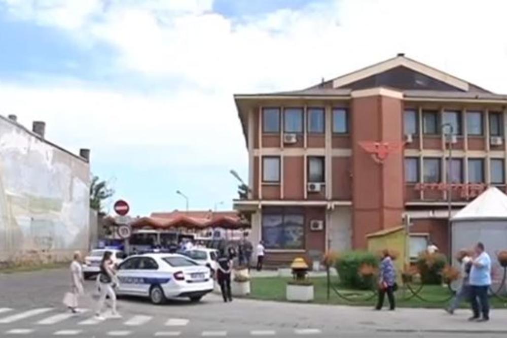 PETAR JE NOŽEM UBADAO DESANKU DO SMRTI! Važio za OPASNOG TIPA, svi su ga se plašili