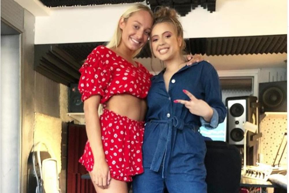 LUNINOJ DVOLIČNOSTI NEMA KRAJA: Sad se hvali PRATEĆIM VOLAKOM, a ovako je PLJUVALA Antoniju iz Pinkovih zvezdica