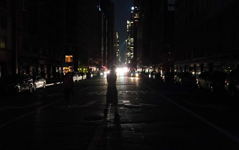 Mrkli mrak u sred Njujorka  