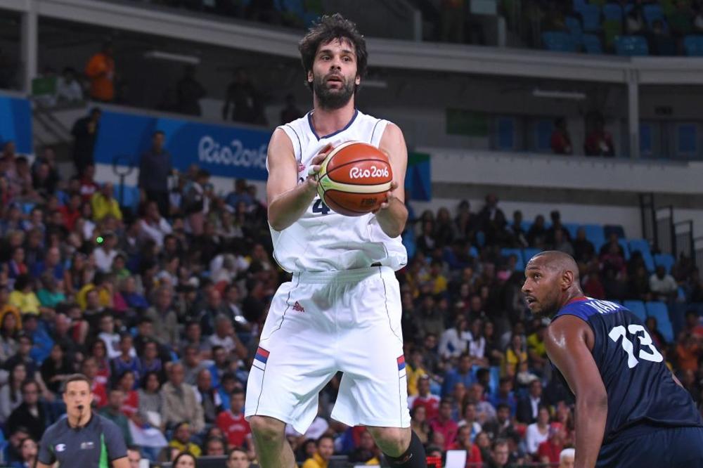 SAD JE ZVANIČNO SVE GOTOVO: Dobrodošao, Teodosiću!