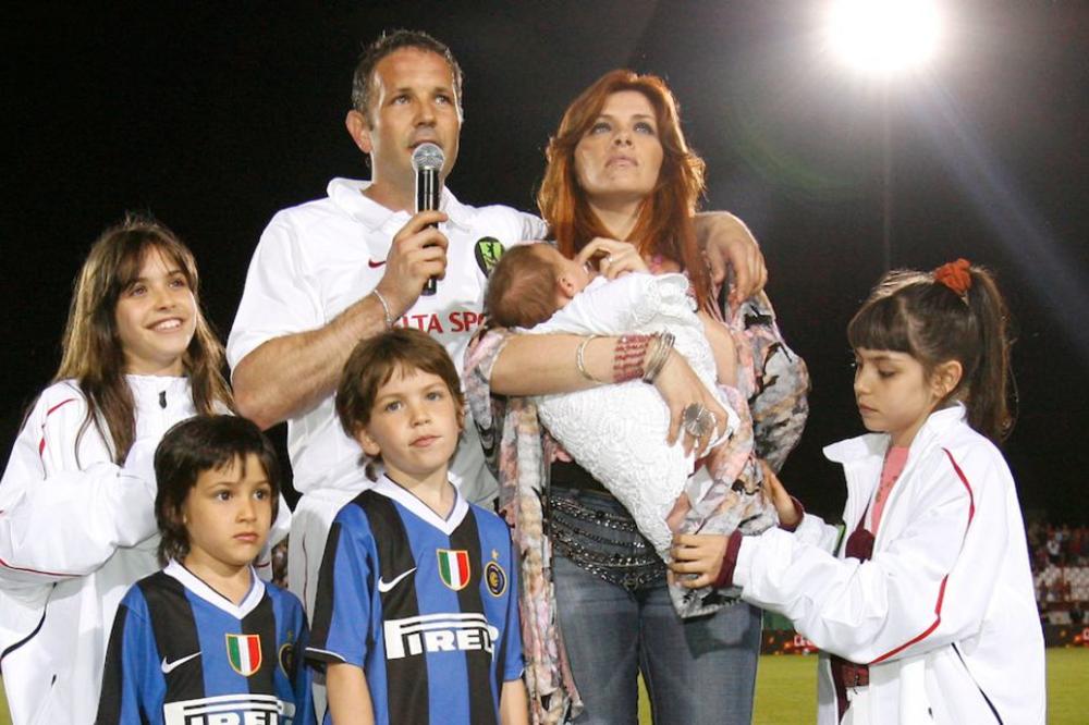 IZGUBIO JE DETE, SPASAO JE ŽIVOT UJAKU HRVATU KOJI JE HTEO DA MU ZAKOLJE OCA: Brutalna ispovest Siniše Mihajlovića!