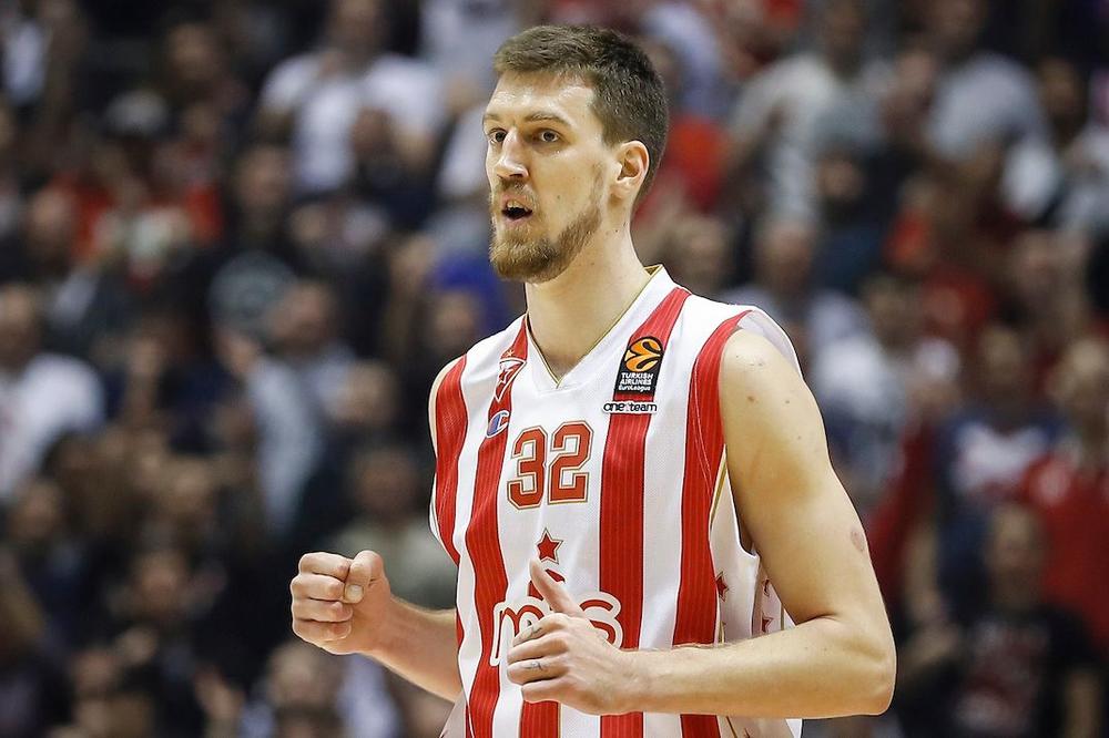 KUZMIĆ IMA KRST IZ JERUSALIMA KOJI NIKAD NE SKIDA: On mu je spasio život, a samo na njemu nije bilo krvi!