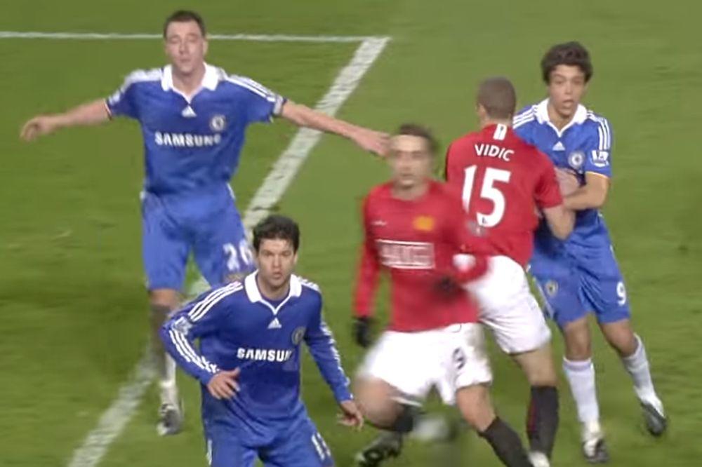 OVAKO JE MANČESTER RUŠIO ČELSI: Vickasti Berbatov objasnio kako je sarađivao sa Nemanjom Vidićem!