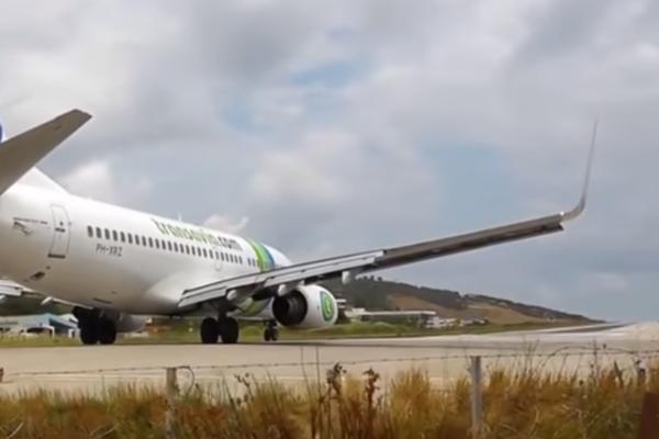 Vlada Srbije nema podatke o letovima sopstvenog aviona do Skijatosa