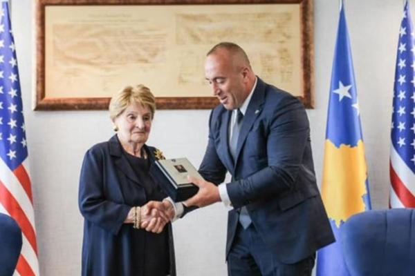 OLBRAJTOVA PISALA HARADINAJU: Ramuš posle toga SVE OBJAVIO NA FEJSBUKU!