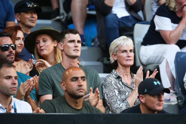 NIKADA MU NEĆU OPROSTITI: Marijeva majka je pobesnela posle poraza od Đokovića!